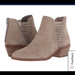 New Vince Camuto  pippsy khaki wester boots